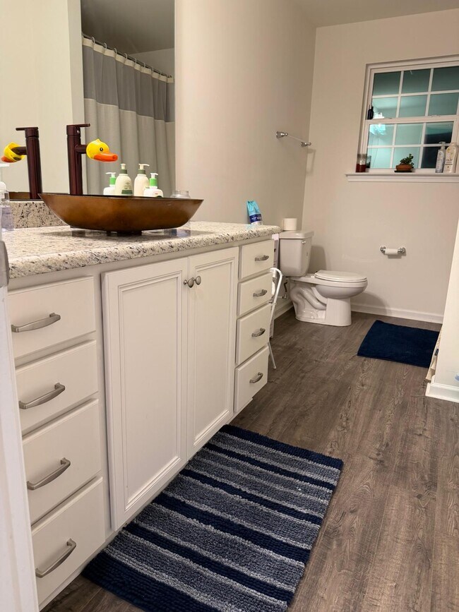 Building Photo - 106 Barbee Rd