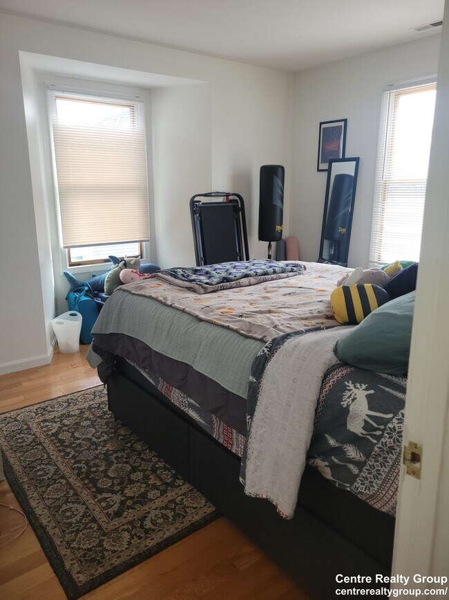 Building Photo - 10 Morgan Pl