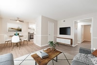 Building Photo - The Ashton on 287