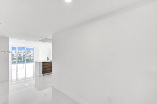 Building Photo - 330 Sunny Isles Blvd