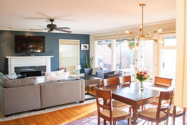 Building Photo - 4744 49th St