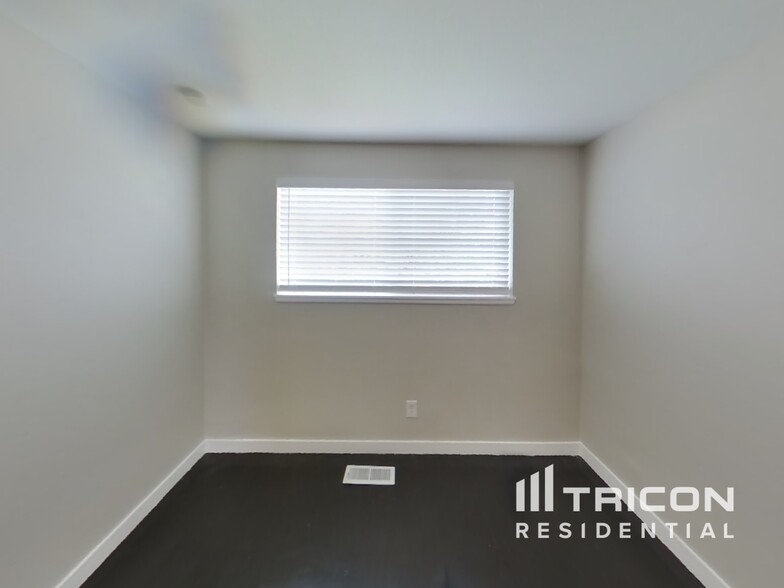 Building Photo - 3646 S 292nd Pl