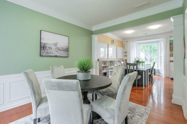 Building Photo - 508 Keeneland Ave