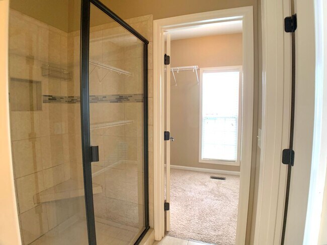 Building Photo - 2524 Remington Trce