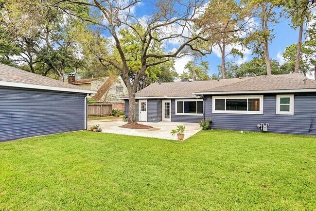 Building Photo - 11219 Ash Creek Dr