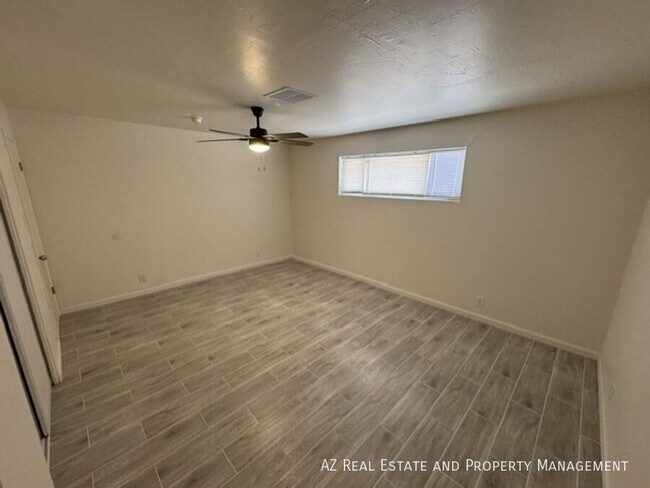 Building Photo - 1005 E Turney Ave