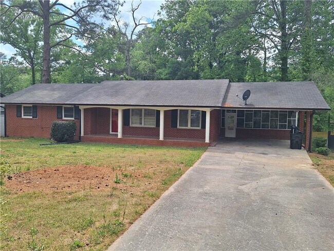 Building Photo - 4609 Hopewell Rd