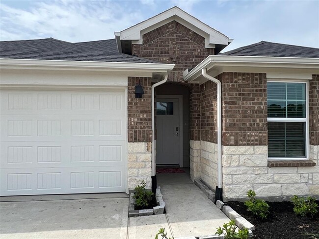 Building Photo - 4954 Pne Hvn Ln
