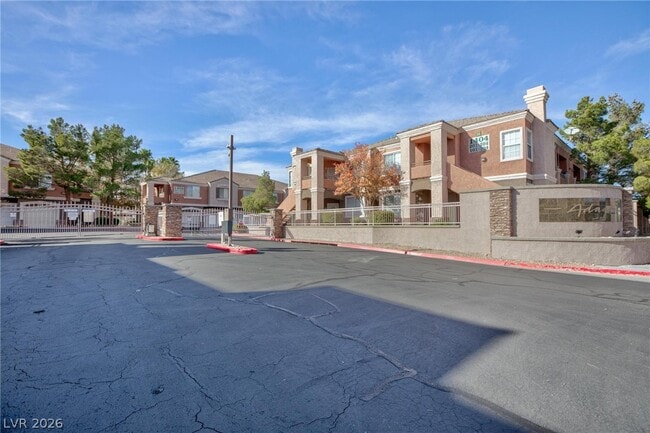 Building Photo - 7701 Himalayas Ave