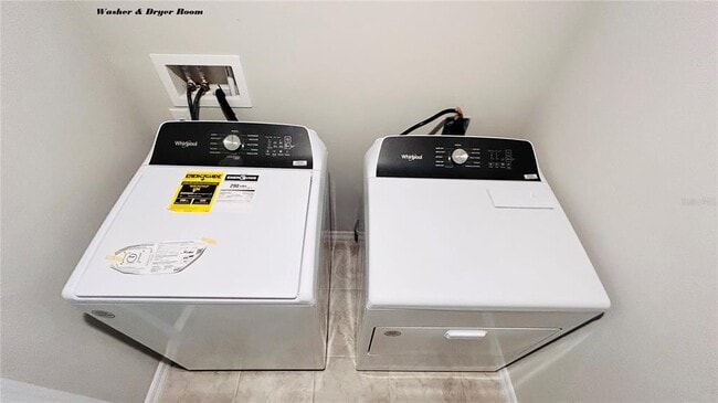 Building Photo - 2763 Chestnut Creek Place