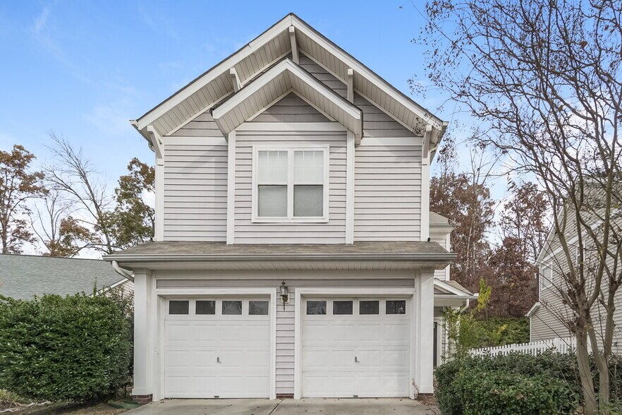 Primary Photo - 10142 Old Carolina Dr
