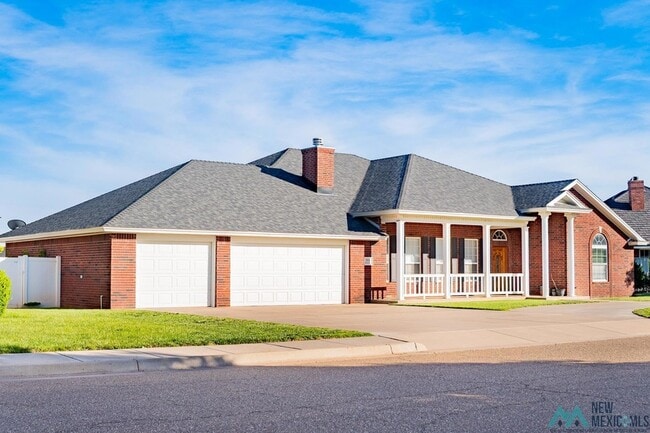 Building Photo - 3905 Springwood Dr