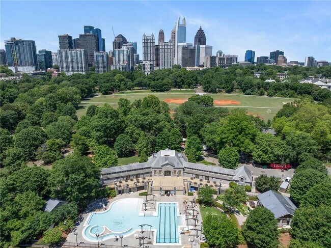 Building Photo - 1080 Peachtree St NE