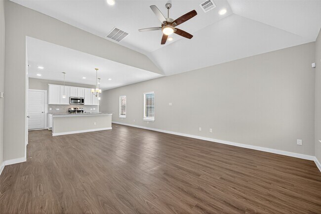 Building Photo - 21932 Juniper Crossing Dr