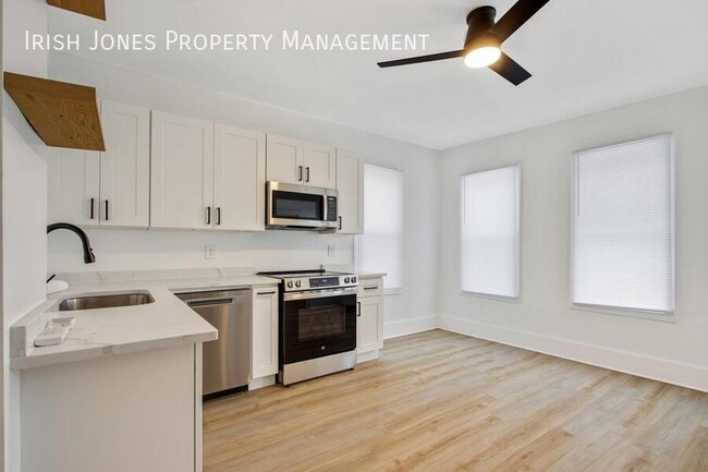 Building Photo - 9 West Ave