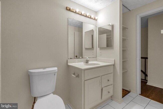 Building Photo - 4327 Rockport Ln