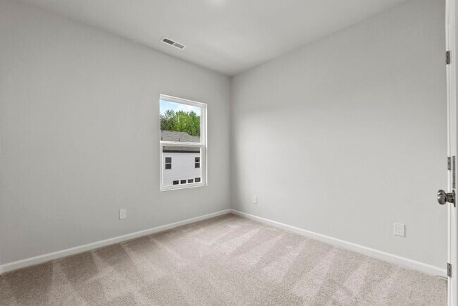 Building Photo - 1408 Blanche St