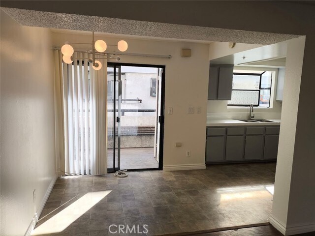 Building Photo - 125 N 3rd St