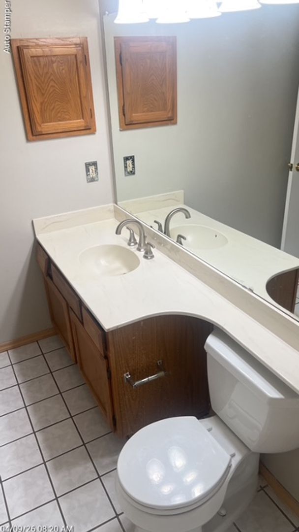 Building Photo - 501 Lantana Dr