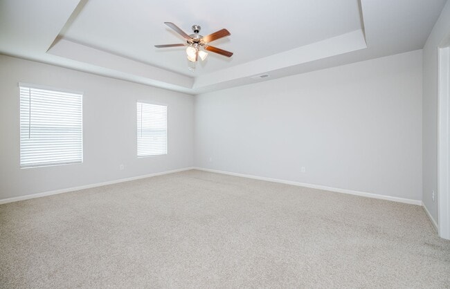 Building Photo - 1016 Sherwood Ln