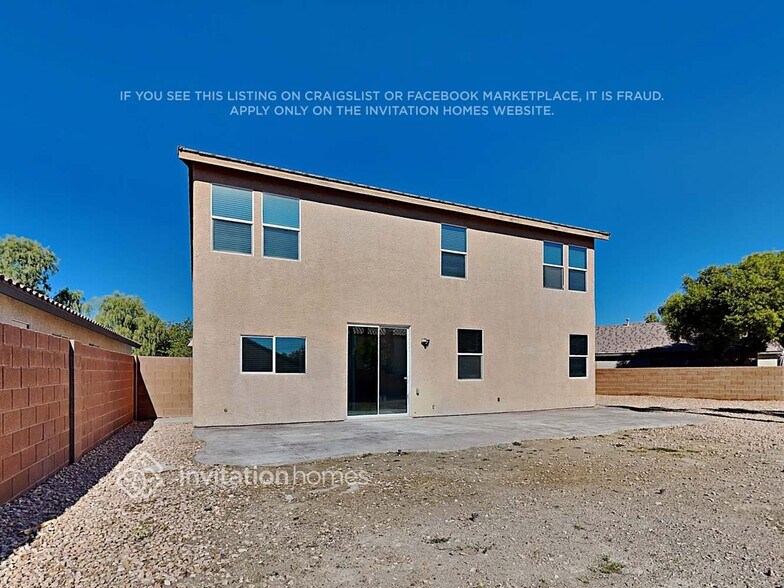 Building Photo - 4923 Charlo Dr