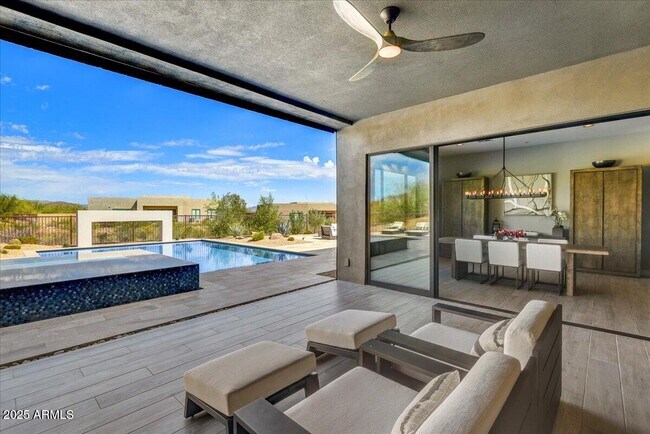 Building Photo - 13018 E Juan Tabo Rd