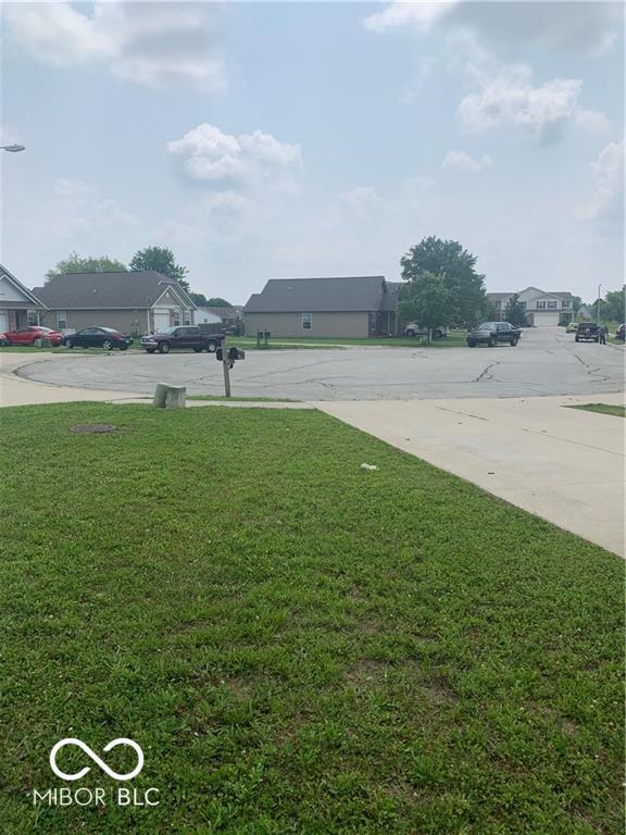 Building Photo - 2015 Falcon Ct