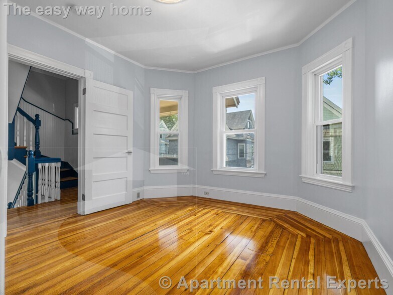 Building Photo - 57 Hawthorne St