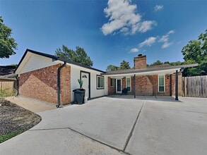 Building Photo - 22902 Summer Green Ln