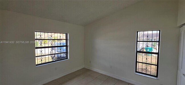 Building Photo - 15238 SW 58th Terrace