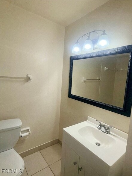 Building Photo - 3417 SW Santa Barbara Pl