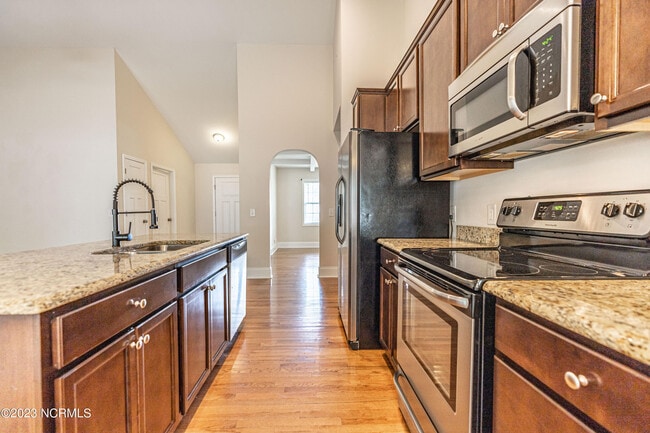 Building Photo - 4245 Murdocksville Rd