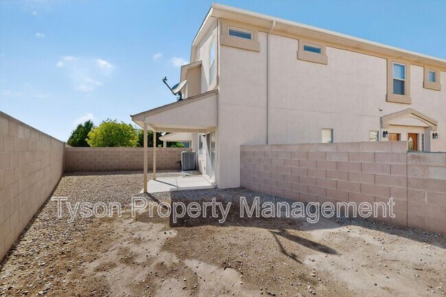 Building Photo - 5648 Valle Alegre Pl NW