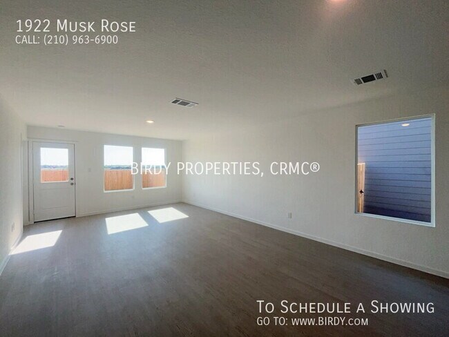 Building Photo - 1922 Musk Rose