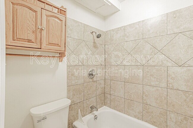 Building Photo - 2882 W Eliot Cir