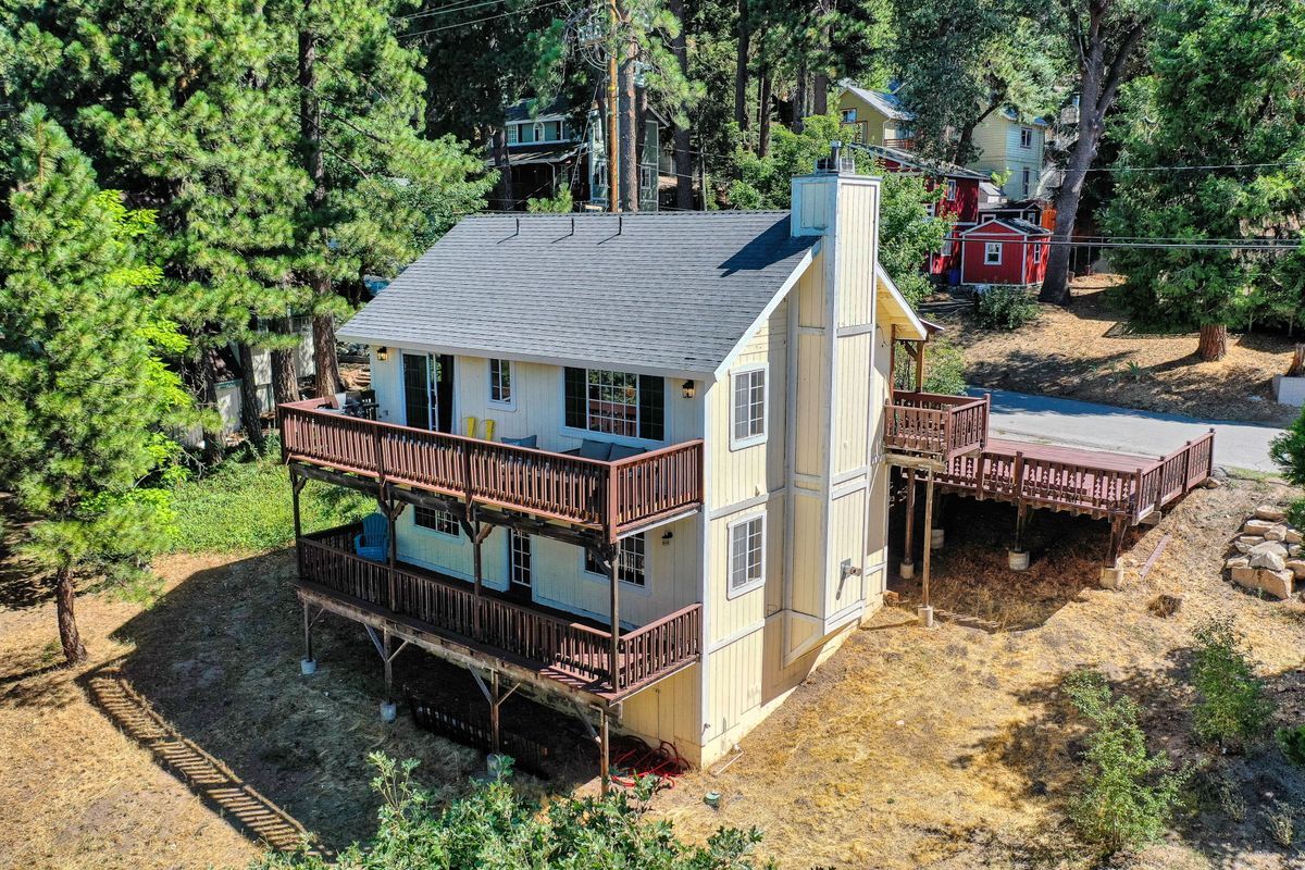Building Photo - 31393 Lightfoot Way