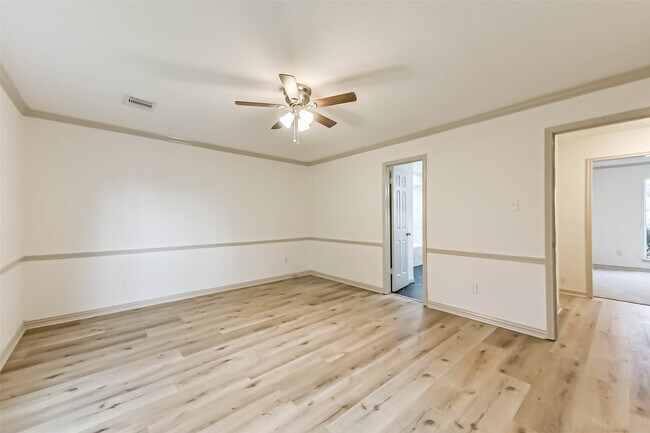 Building Photo - 4214 Brightwood Dr