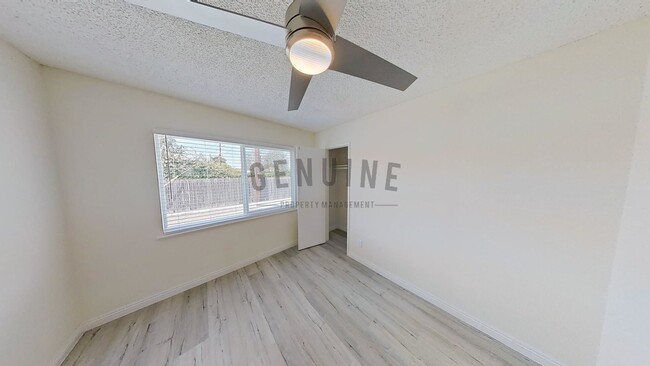 Building Photo - Updated 4Bd 2Ba Home in Tustin