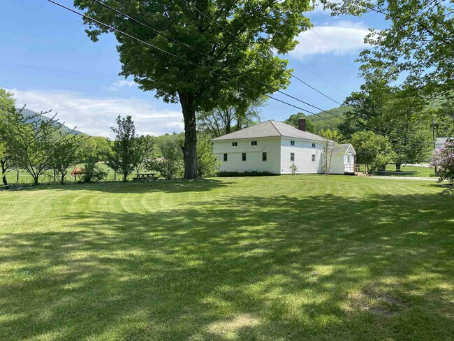 Building Photo - 67 Covered Bridge Rd