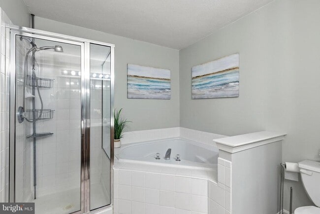 Building Photo - 48375 Sunburst Dr