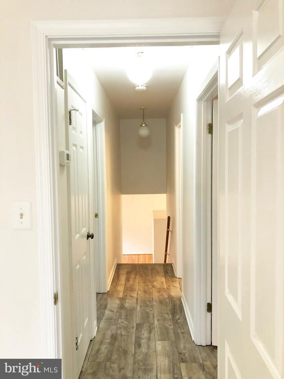 Building Photo - 15153 Woodsman Ln