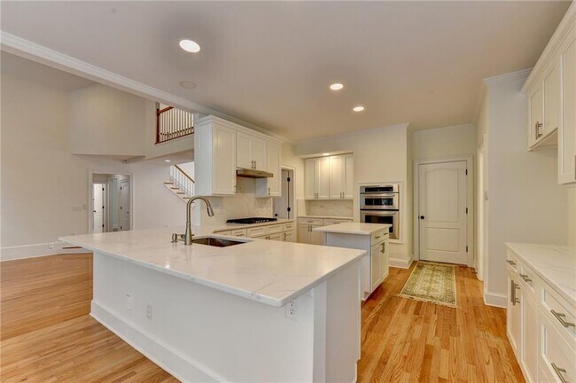 Building Photo - 10645 Honey Brook Cir