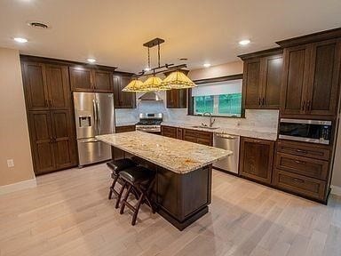 Building Photo - 294 W 2nd St