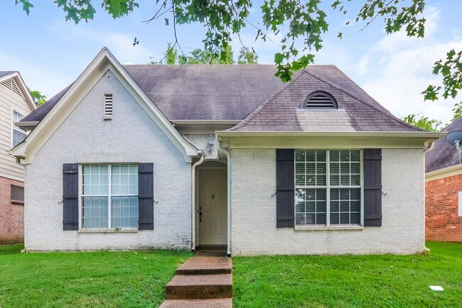 Building Photo - 8725 Macon Rd