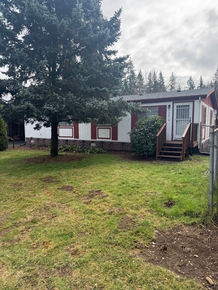 Building Photo - 6804 NE 56th Ave