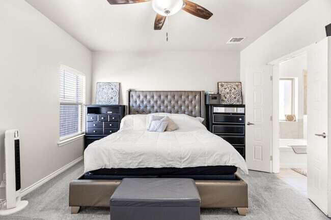 Building Photo - 5304 Congress Rd