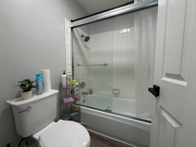 Building Photo - 29164 Greenbrier Pl