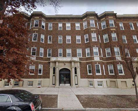 Building Photo - 1198 Commonwealth Ave