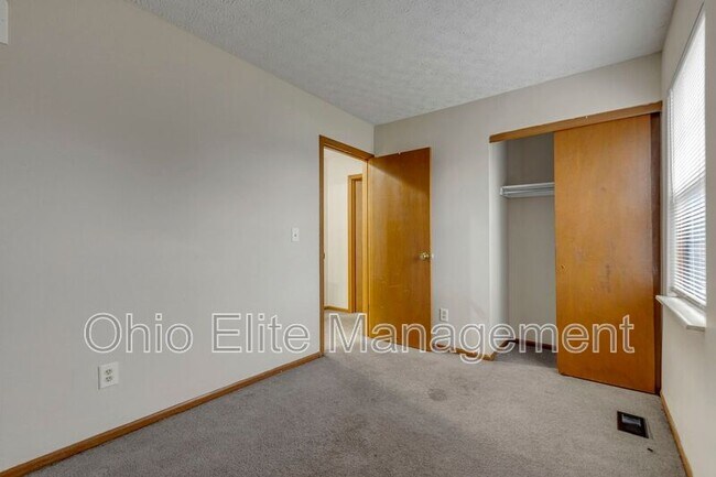 Building Photo - 229 Cantwell Ct