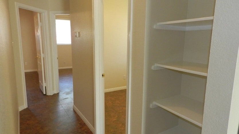 Hall towards bedrooms - 315 S Ave A